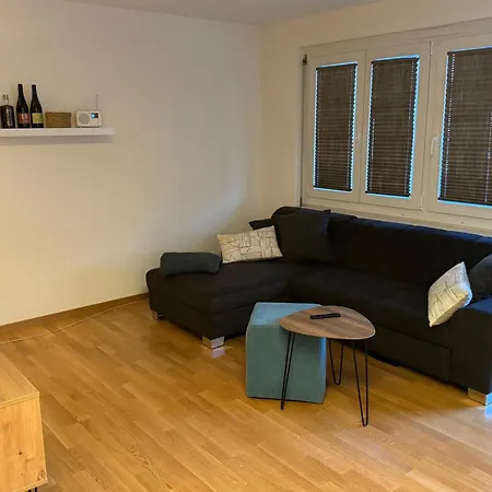 Modernes Ferienglueck *